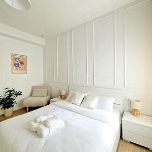 Private Bathroom Triple Room
